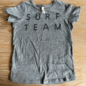 Childhoods clothing surf team basic tee